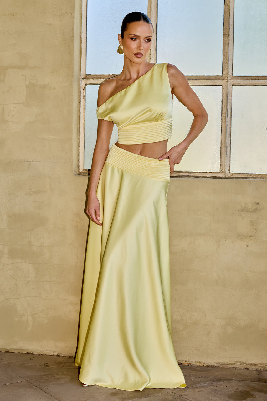 AMADINE OFF SHOULDER CROP TOP - LEMON - AMADINEOFFSHOULDERCROPTOPXAMADINEPANELLEDTRAINMAXISKIRT-LEMON-2