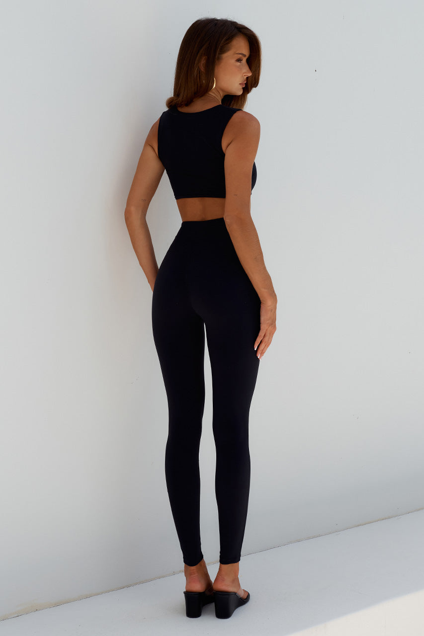 CHLOE SQUARE NECK CROP TOP - BLACK - CHLOESQUARENECKCROPTOPxLOUHIGHWAISTEDLEGGINGS-BLACK-4