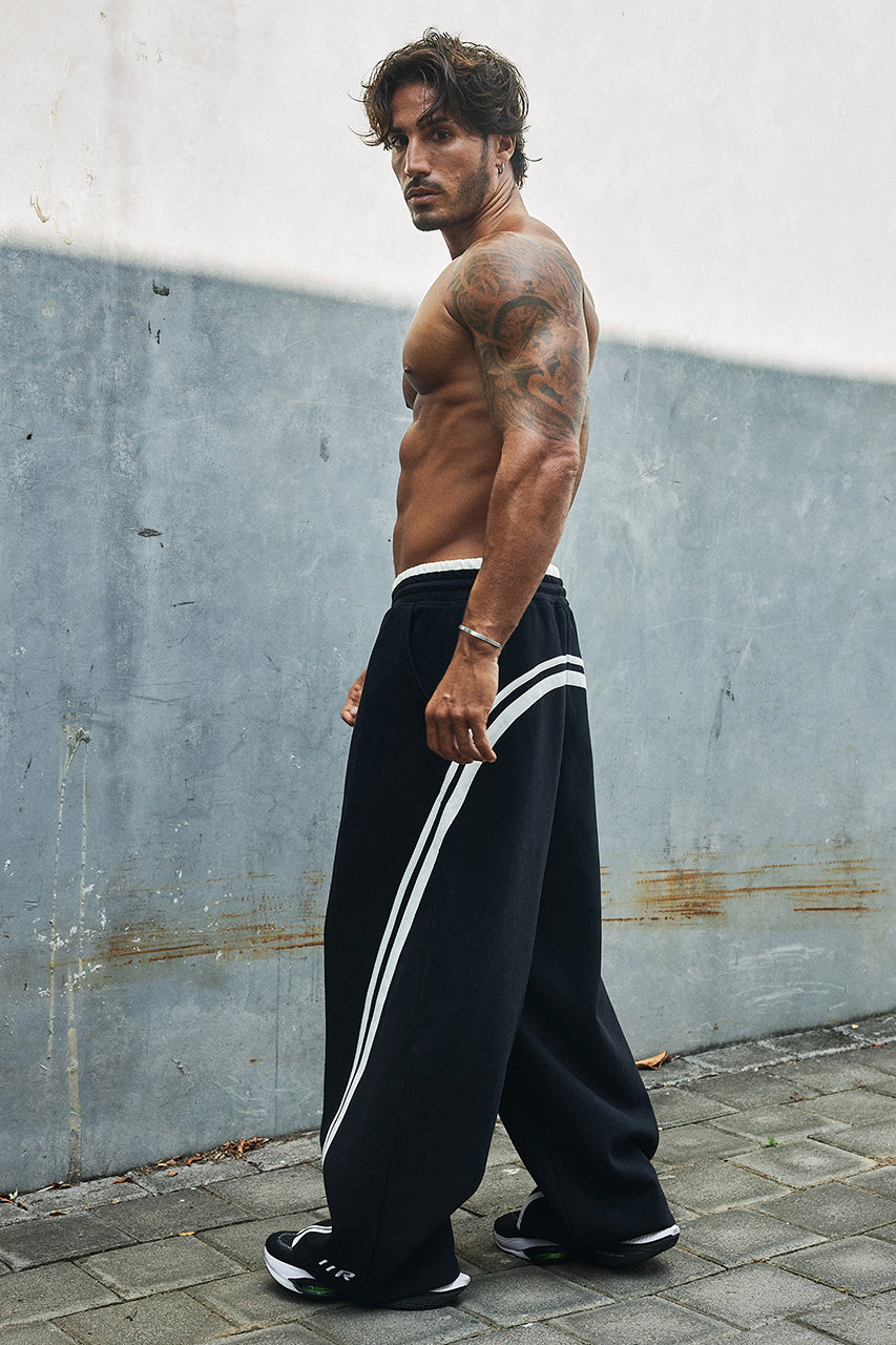CODY WIDE LEG SWEATPANTS - BLACK - CODYWIDELEGSWEATPANTS-BLACK-05