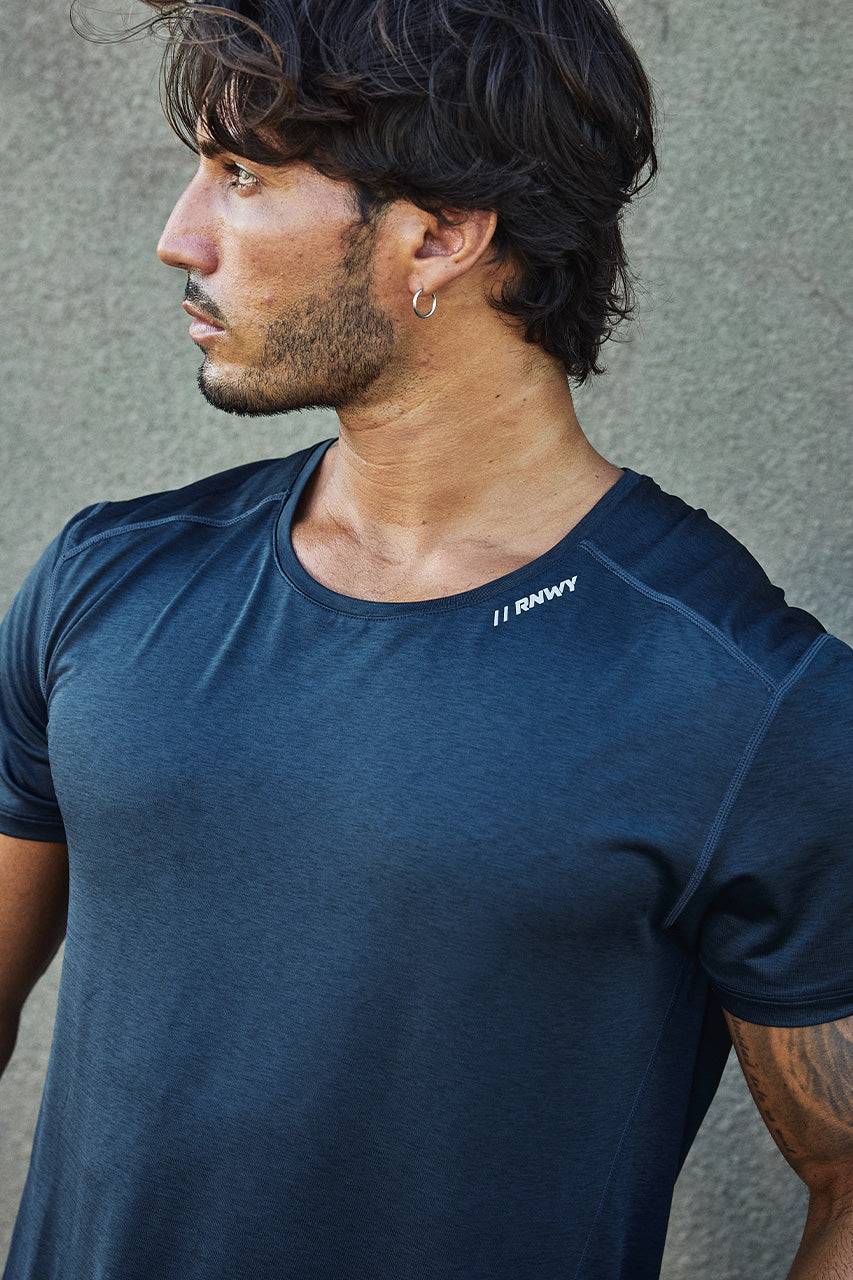 FLASH FITTED SHORT SLEEVE TOP - CHARCOAL - FLASHFITTEDSHORTSLEEVETOP-CHARCOALxWAYNEDRAWSTRINGSHORTS-BLACK