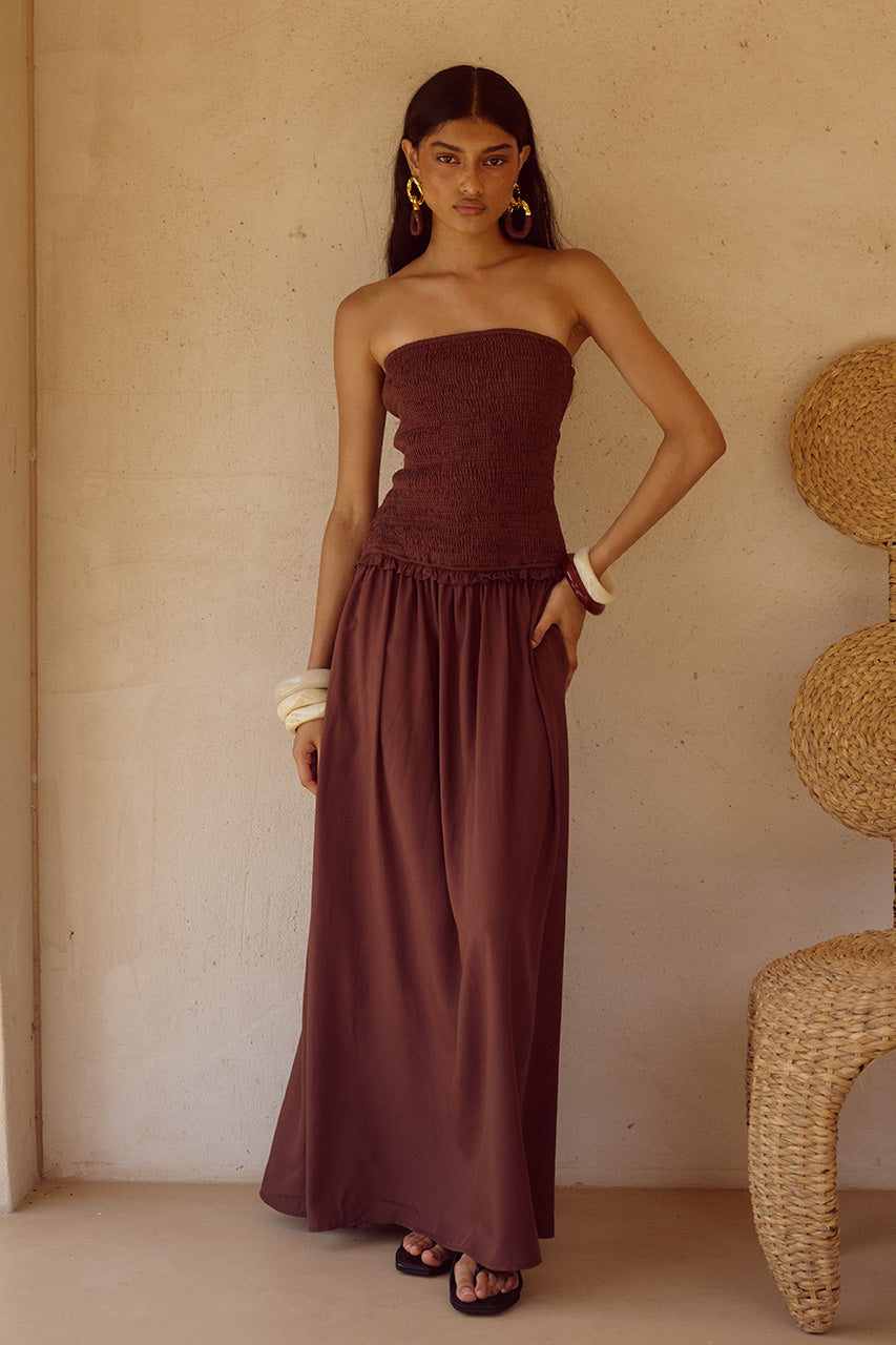 FLEUR SHIRRED STRAPLESSS MAXI DRESS - CHOCOLATE XXL - FLEURSHIRREDSTRAPLESSMAXIDRESSCHOCOLATE