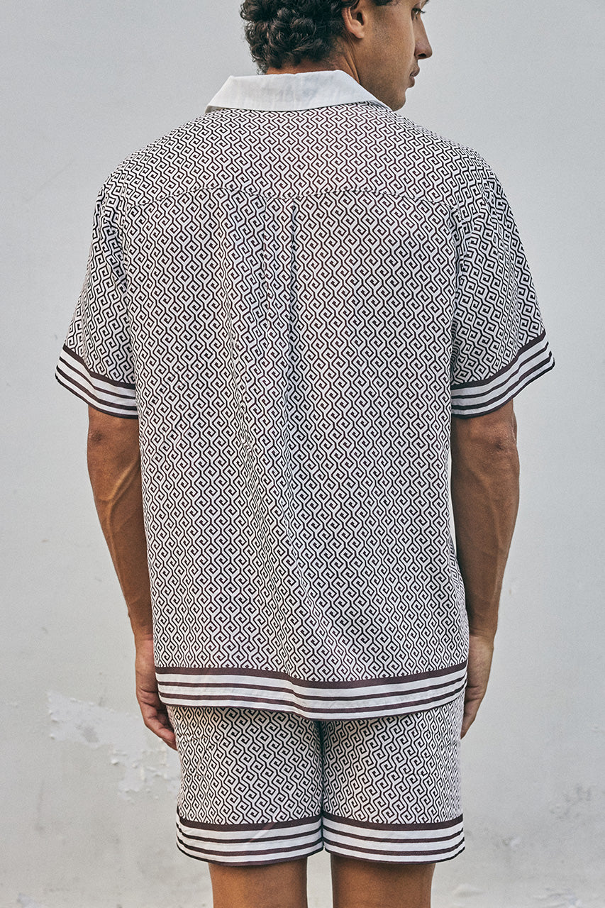 HENRY SHORTS - CHOCOLATE GEO