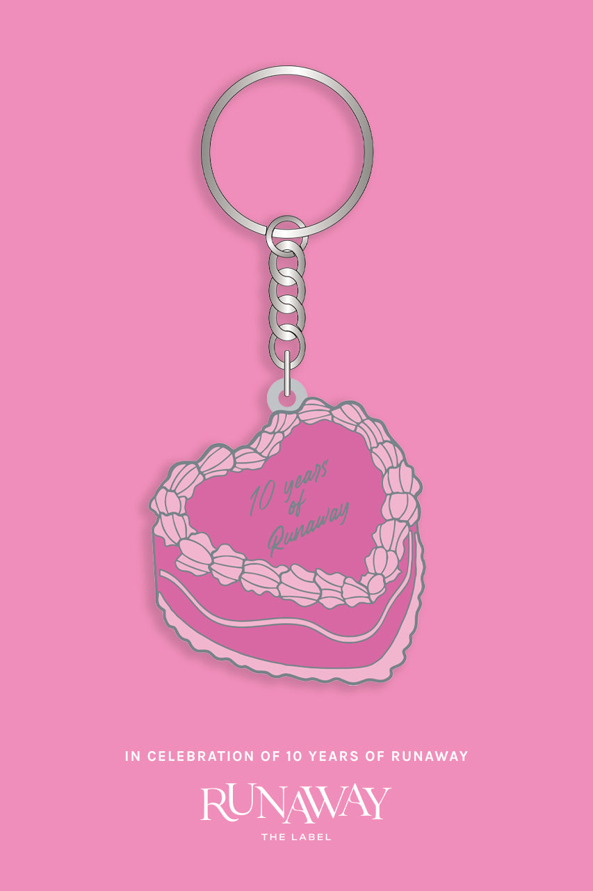 10 YEAR ANNIVERSARY CAKE KEYRING - MULTI 00 - Keyring
