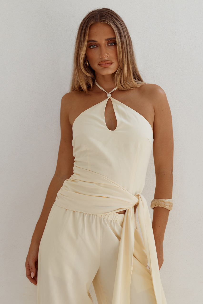 LAURA HALTER KEYHOLE TOP - BUTTER XXL - LAURAHALTERKEYHOLETOPXYARAELASTICATEDWIDELEGPANT-BUTTER-02