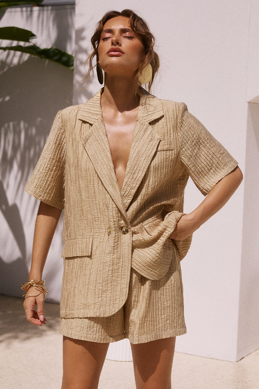 LOTUS SHIRT - SAND - LOTUS-SHIRT-x-LOTUS-SHORT---SAND-_2
