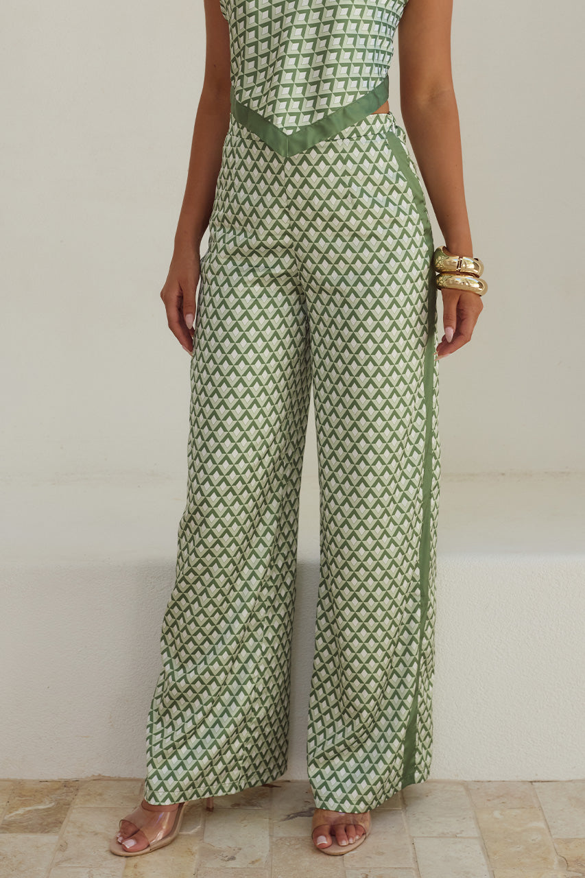MILANI RELAXED SATIN PANT - SAGE GEO - MILANISCARFTOPXMILANISATINPANTS-SAGEGEO_-04