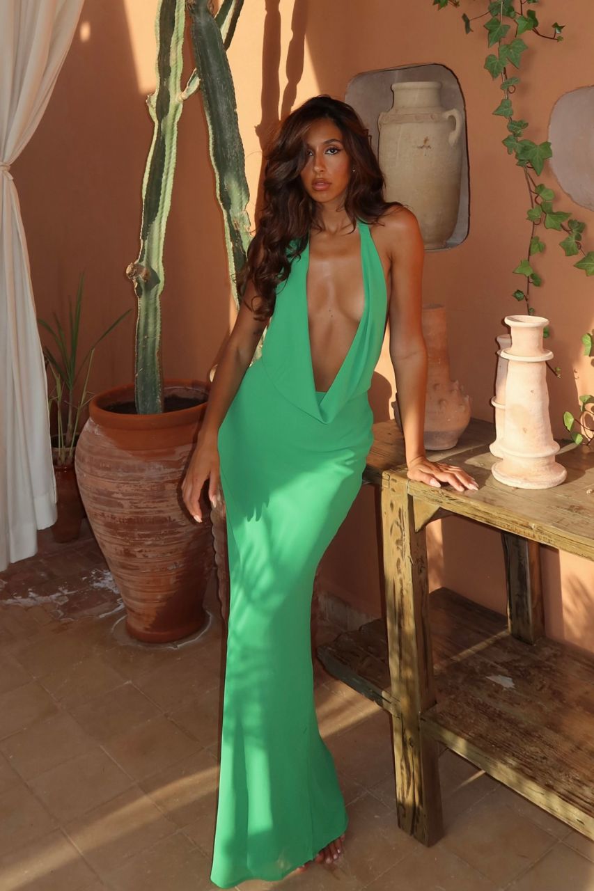 LEXIE LOW PLUNGE HALTER MAXI DRESS - APPLE - SHOPIFYIMAGERESIZE-JENN_16