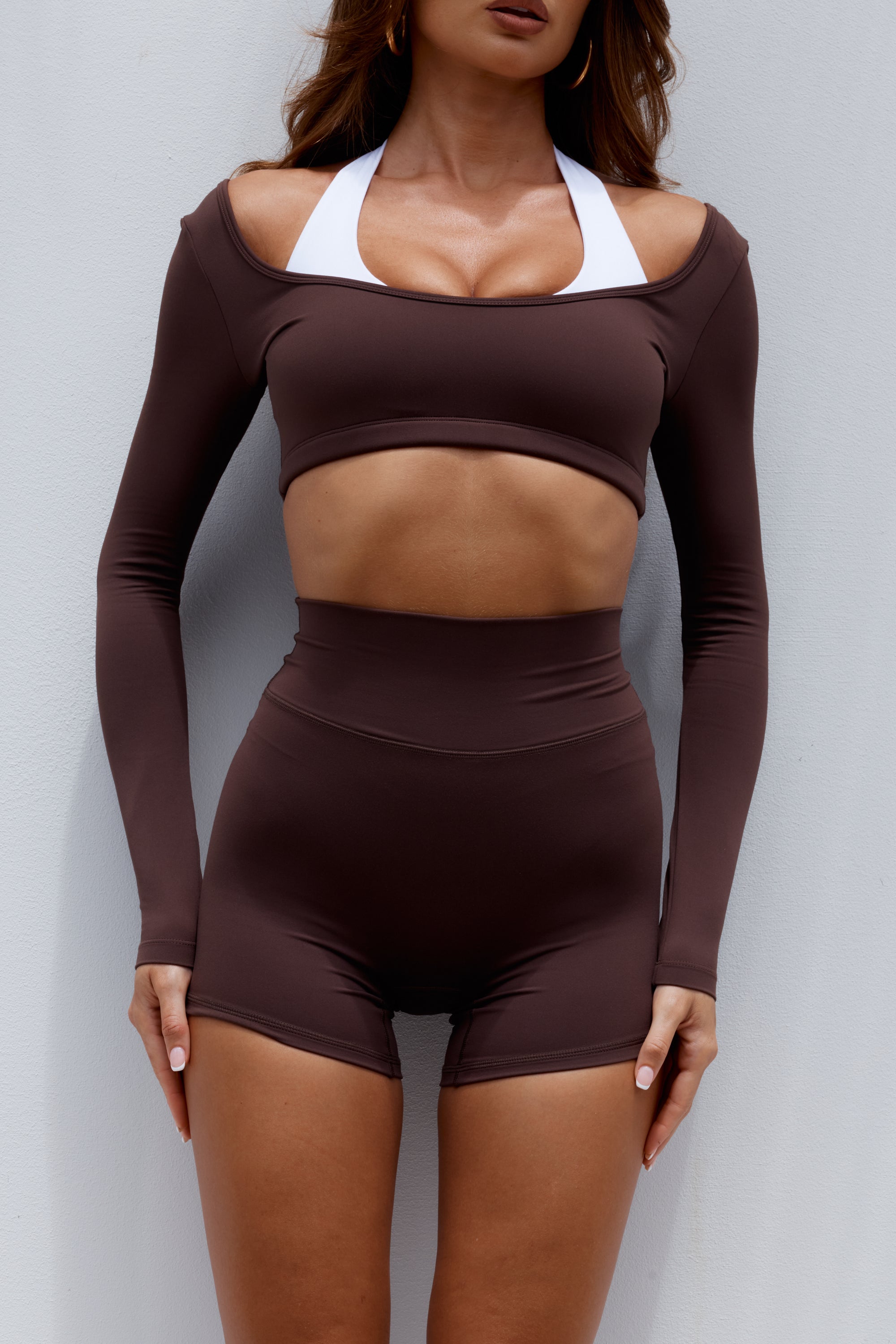 TANISHA LONG SLEEVE CROP TOP - CHOCOLATE - TANISHALONGSLEEVECROPTOPxZENCONTOURBIKESHORTS-CHOCOLATE_5