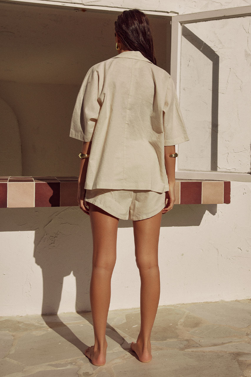 DAPHNE SHORT - SAND/BLACK - WEBRESIZED_33_17f3a3c0-7217-4d35-980d-e9ec7ad2ed95